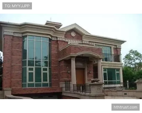 姚明退役后住的那栋别墅,光车库就能塞下整个小区的车 姚明退役后住的那栋别墅,光车库就能塞下整个小区的车