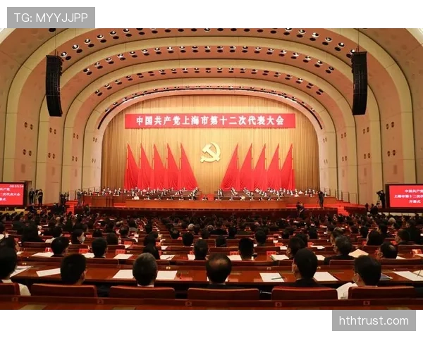 第四官员的职责与临场决策权解析 第四官员的职责与临场决策权解析